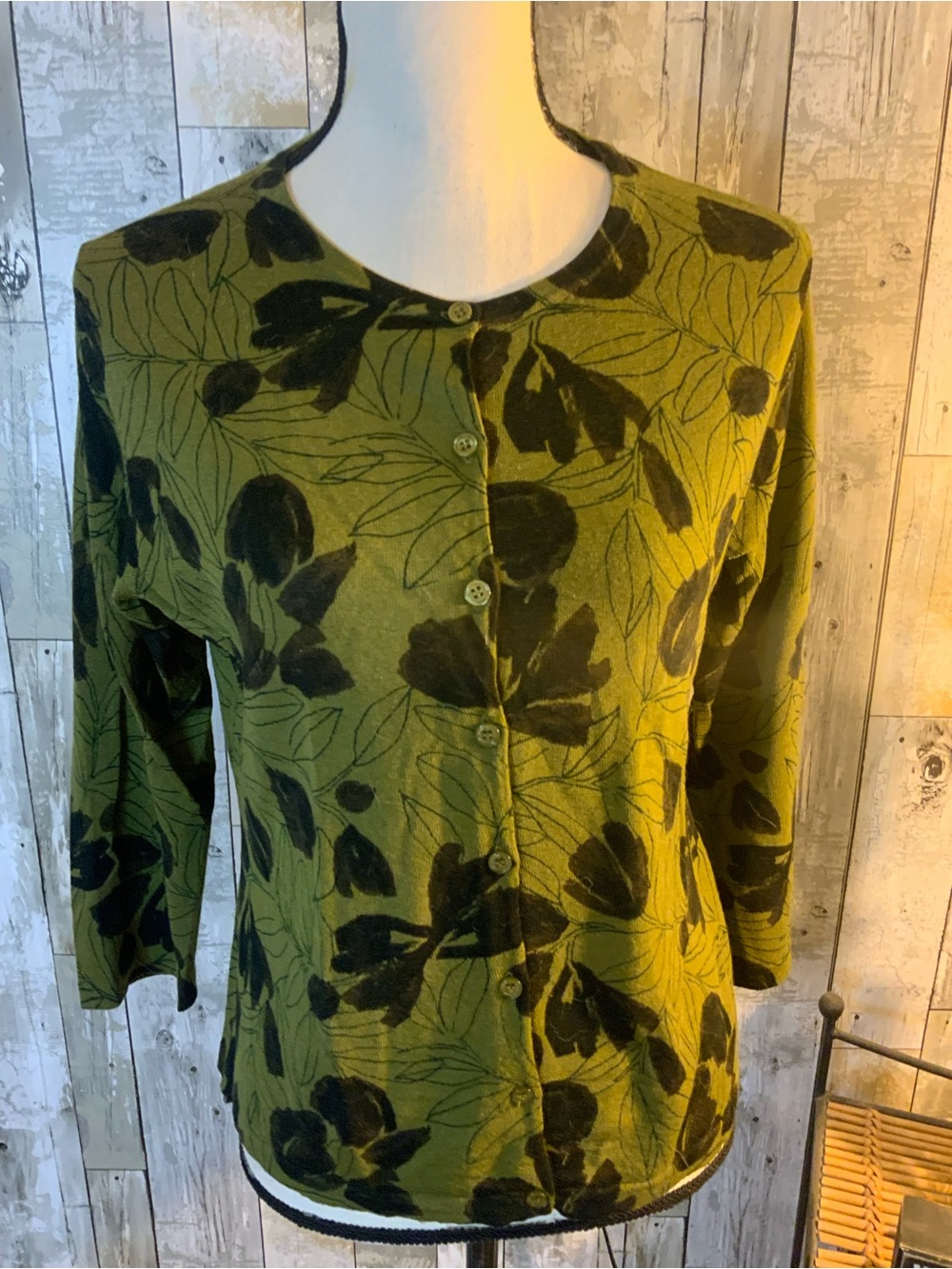 Garnet Hill Olive Green Floral-Print Merino Wool Cardigan. Size M